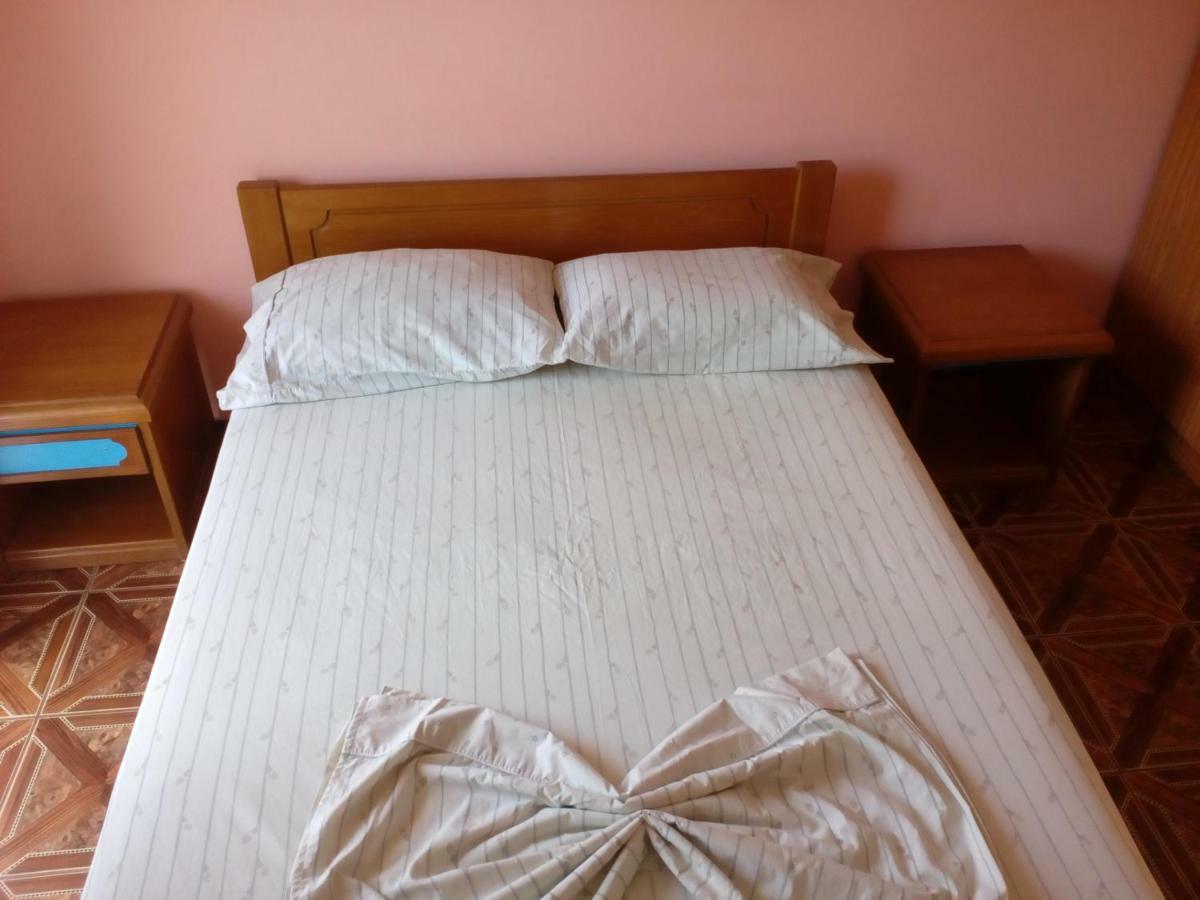 קפלוס Denise Apartments מראה חיצוני תמונה